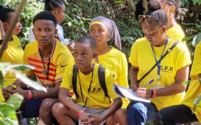 Enhancing Language Skills and Building Cohesion: La Réussite Students Embark on Nosy Komba Excursion